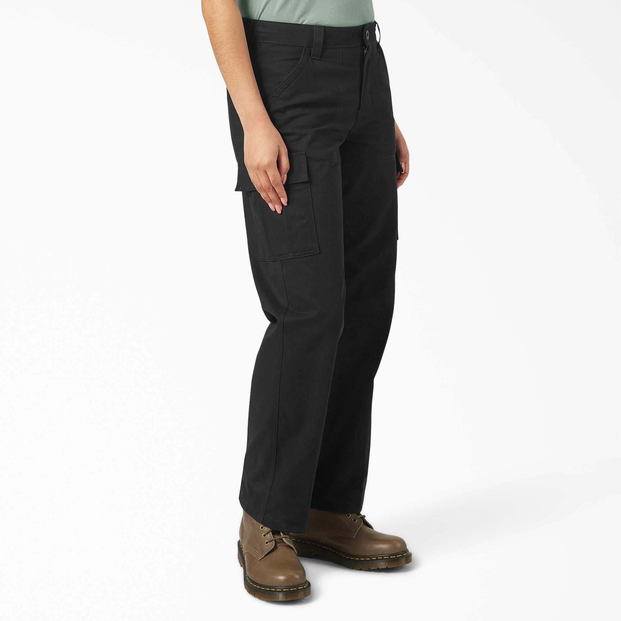 Women's Relaxed Fit Cargo Pants - Image 4