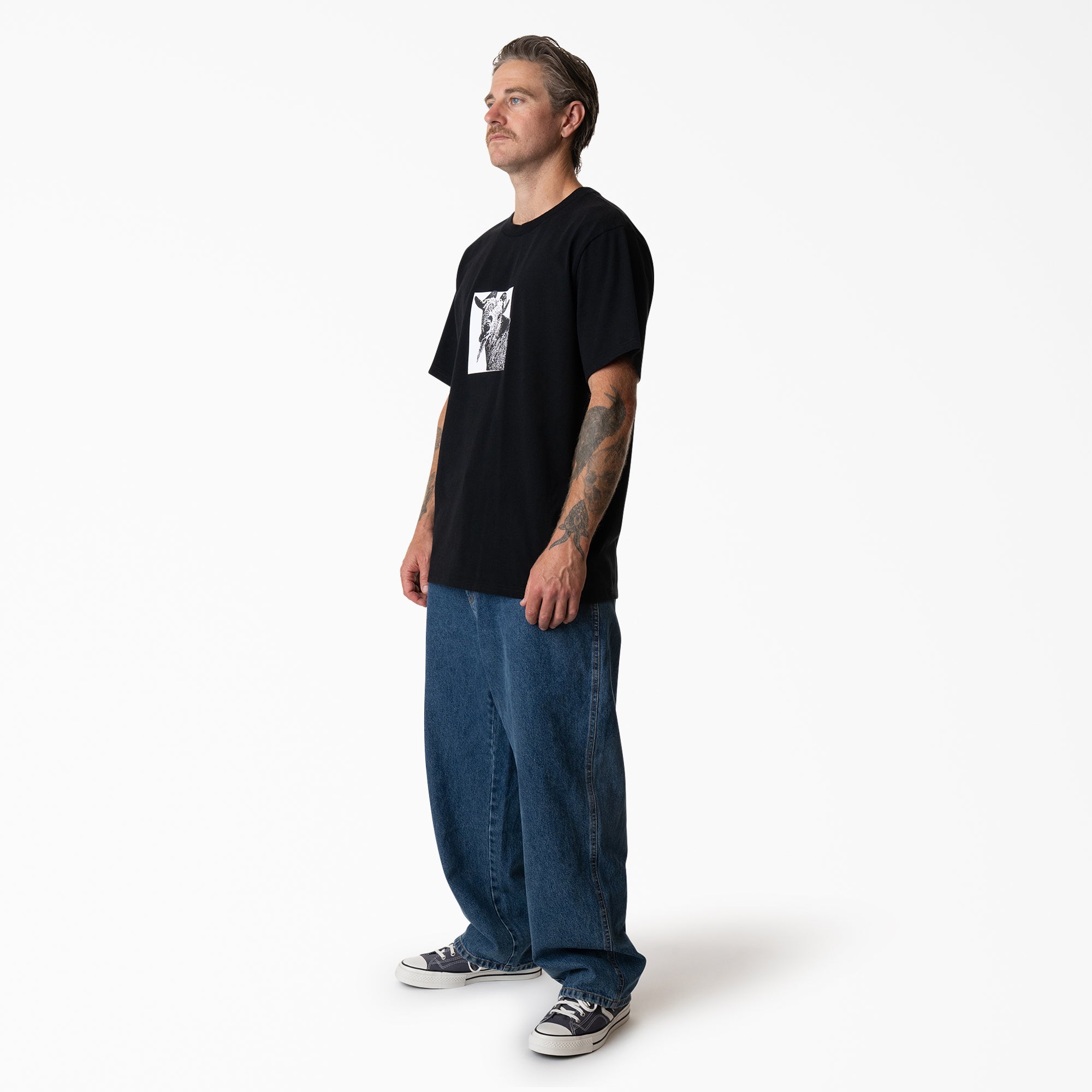 Mike Anderson Loose Fit Jeans - Image 5