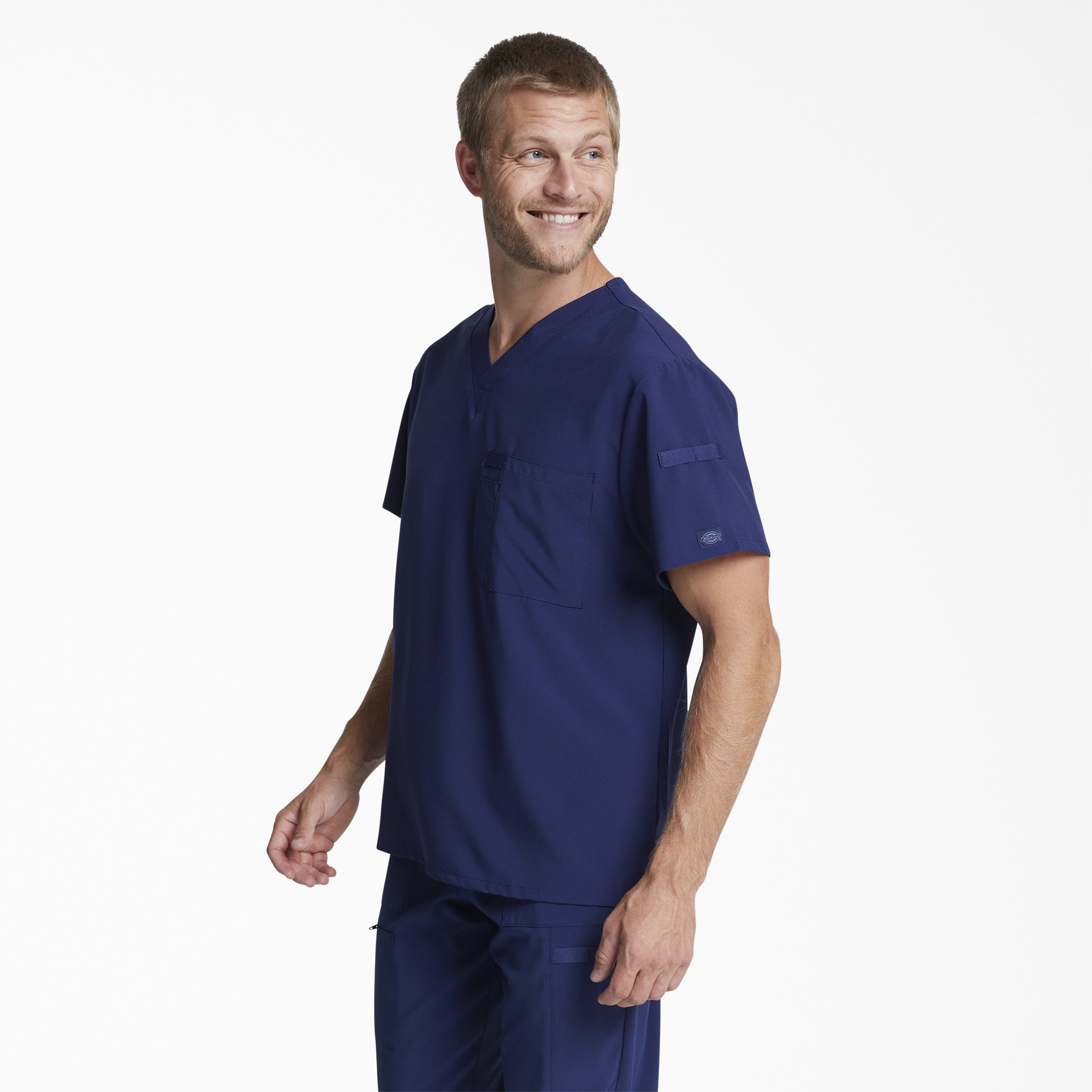 Men's EDS Essentials Tuckable V-Neck Scrub Top - Image 3
