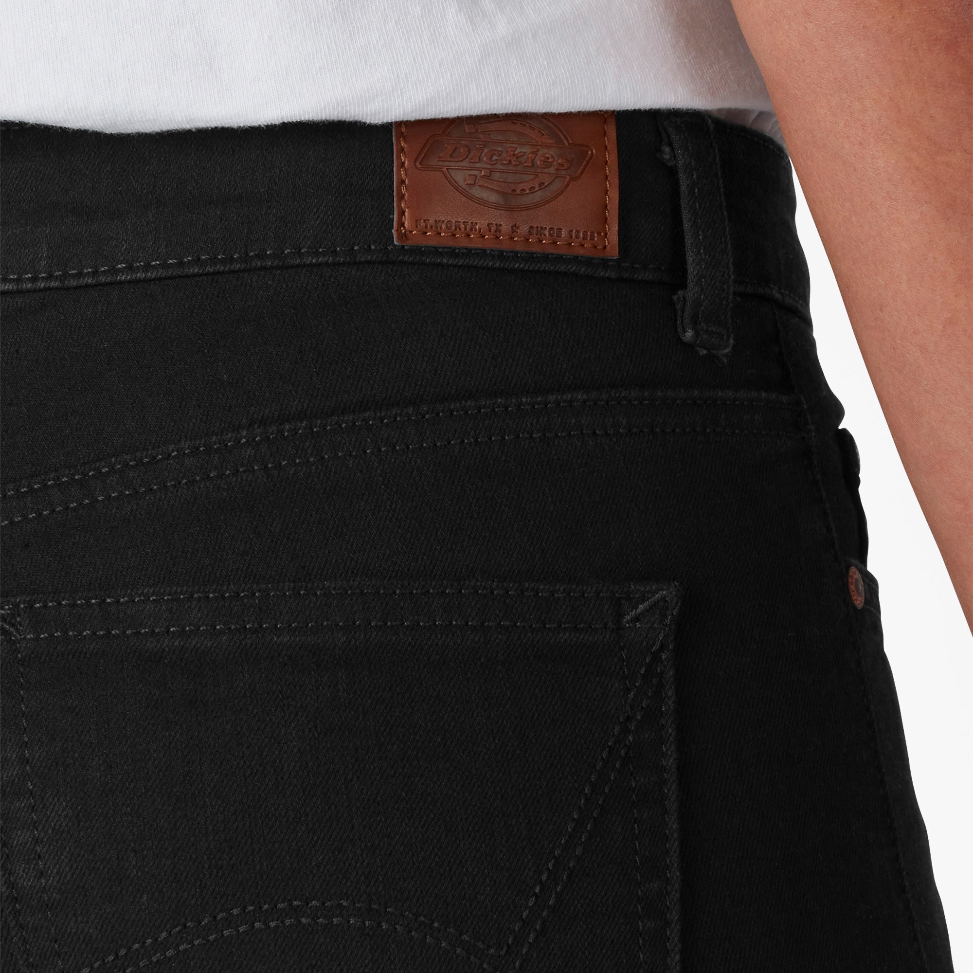 Women's Perfect Shape Straight Fit Jeans - Image 5