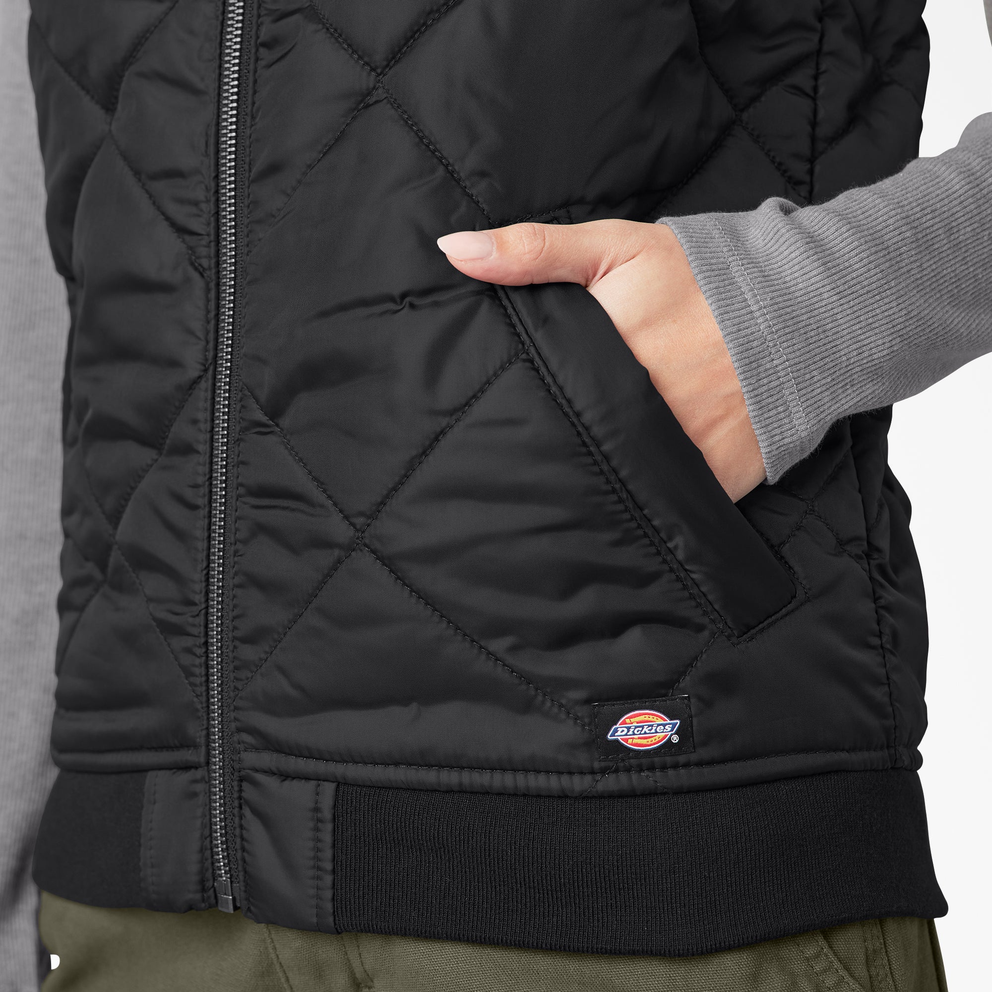 Women's Quilted Vest - Image 7