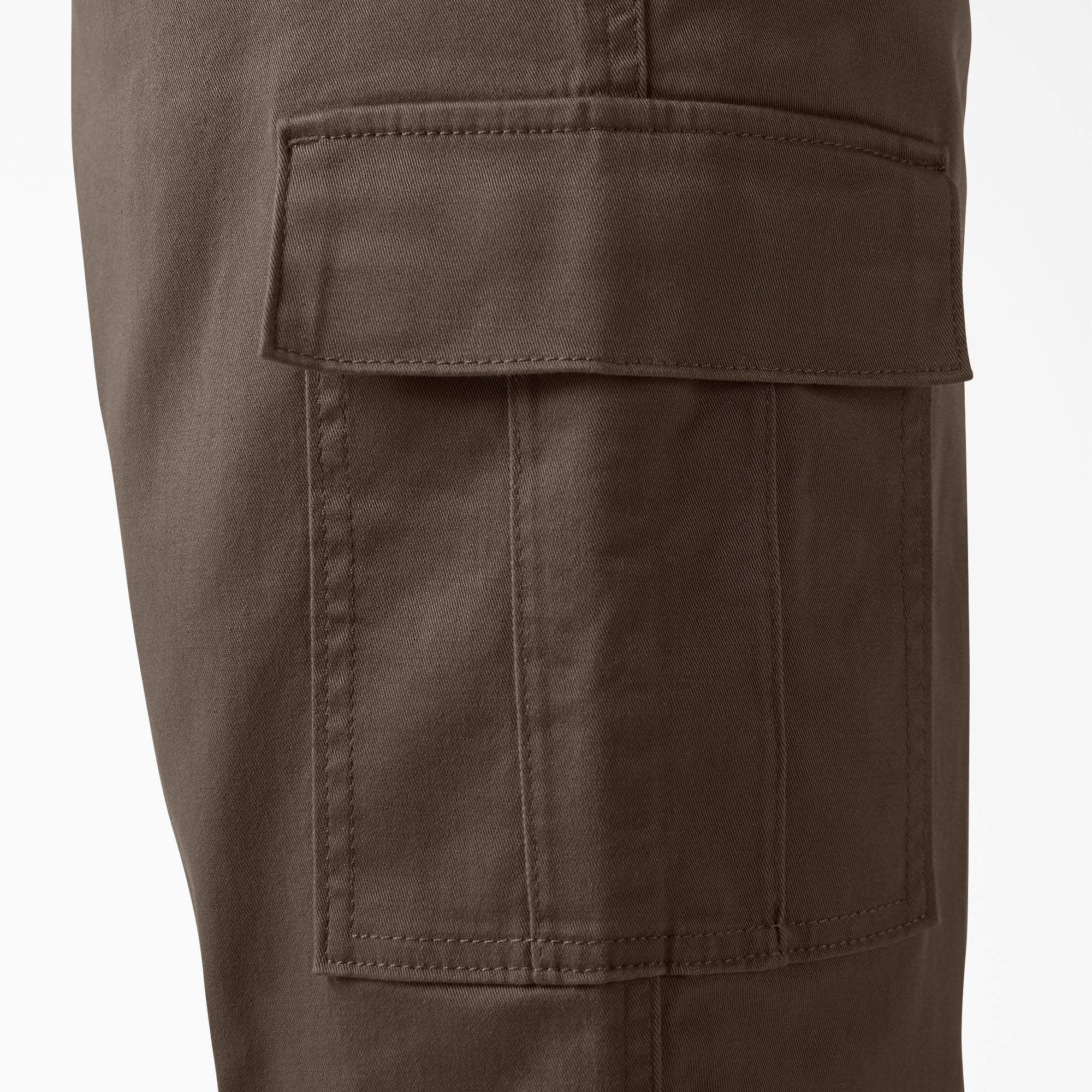 Women's Relaxed Fit Cropped Cargo Pants - Image 9