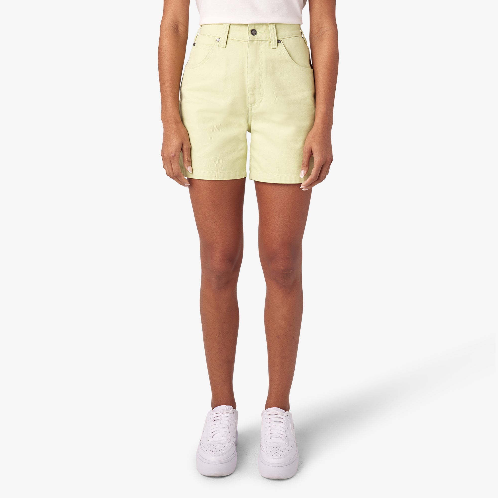 Women's Regular Fit Duck Shorts. 5