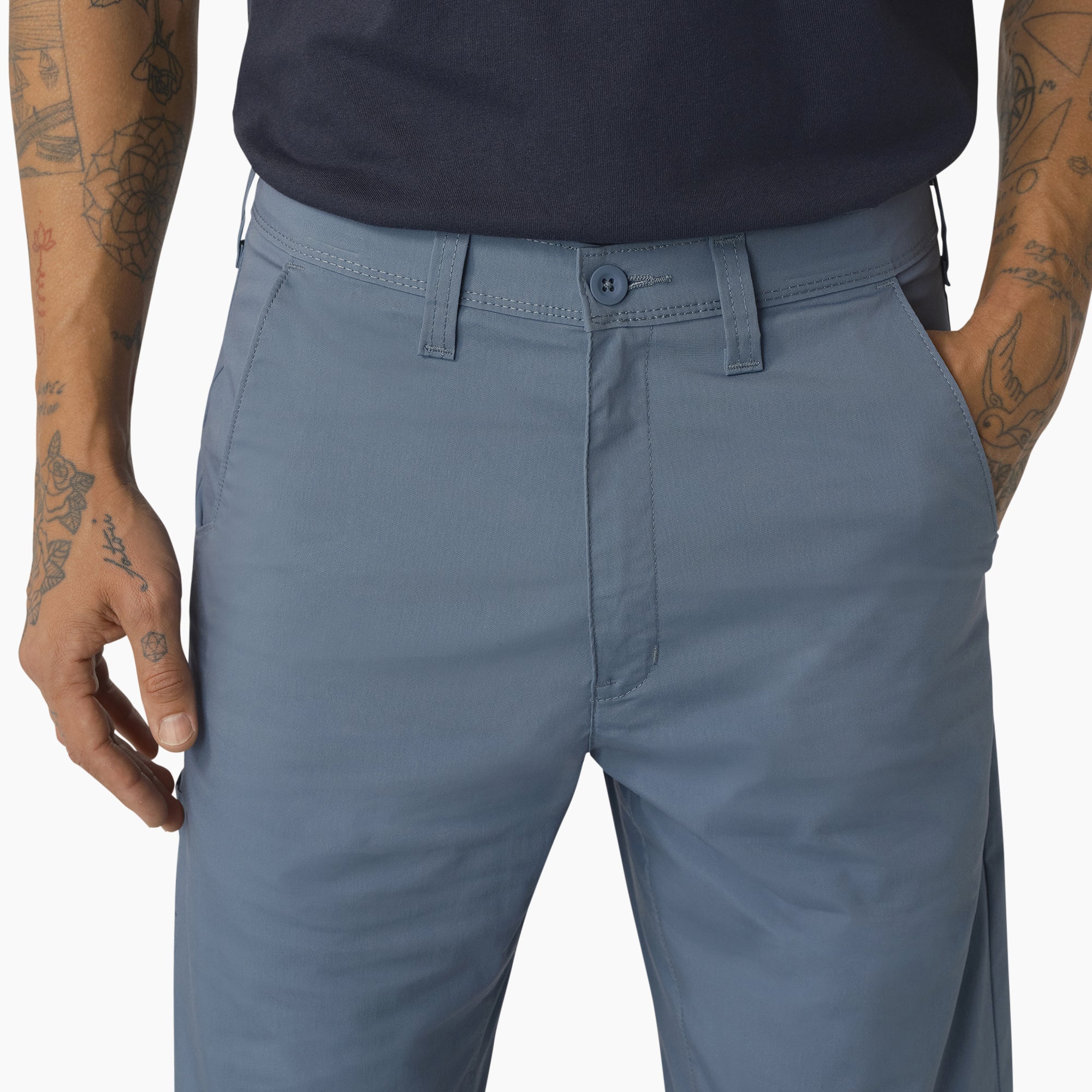 FLEX Cooling Regular Fit Utility Shorts. 11 - Image 5