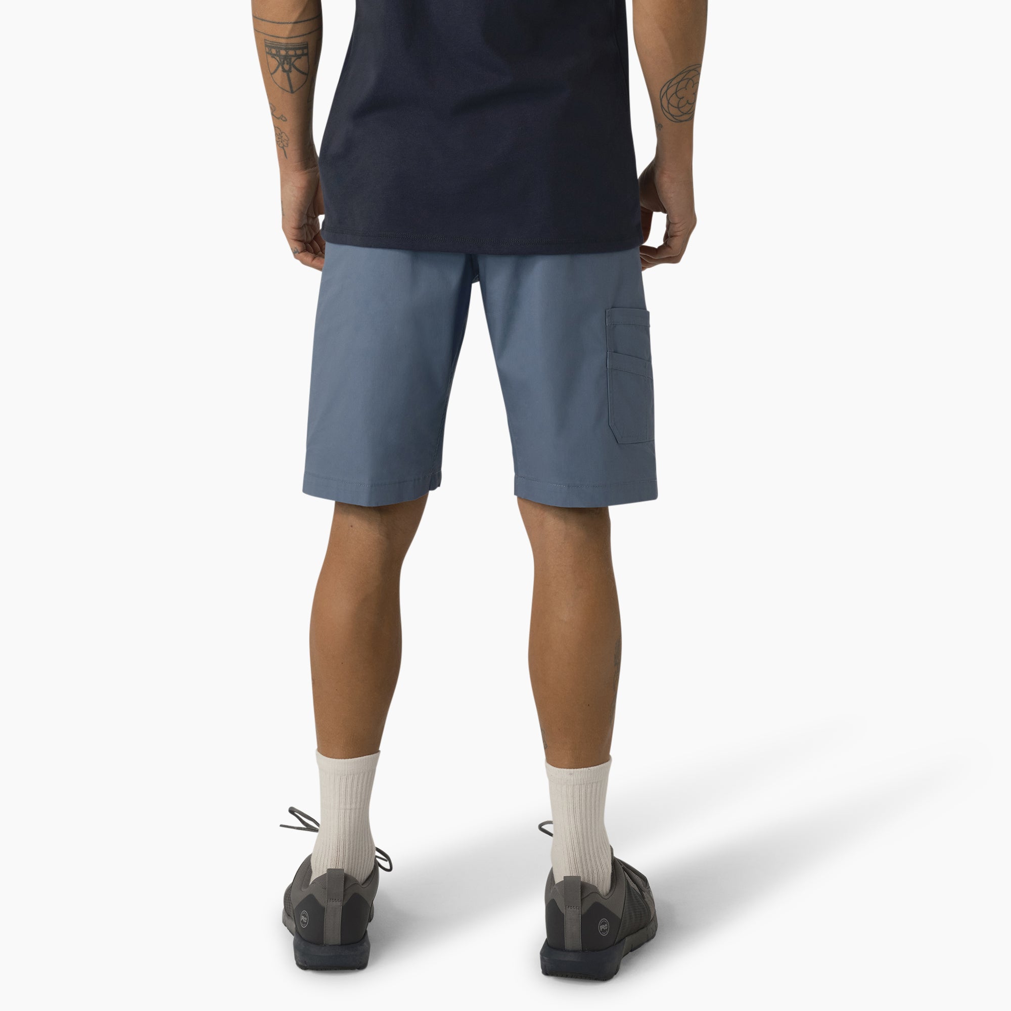 FLEX Cooling Regular Fit Utility Shorts. 11 - Image 2