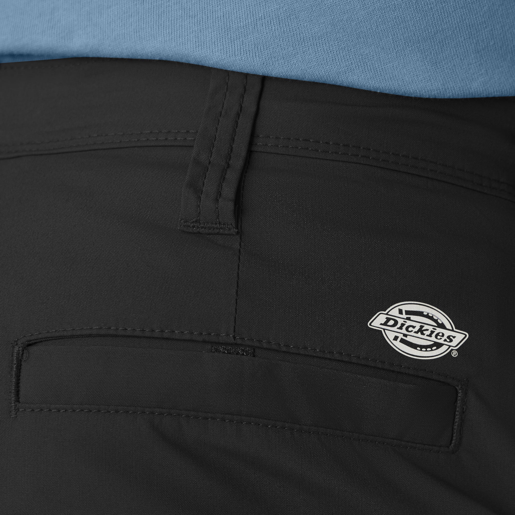 FLEX Cooling Regular Fit Utility Shorts. 11 - Image 6