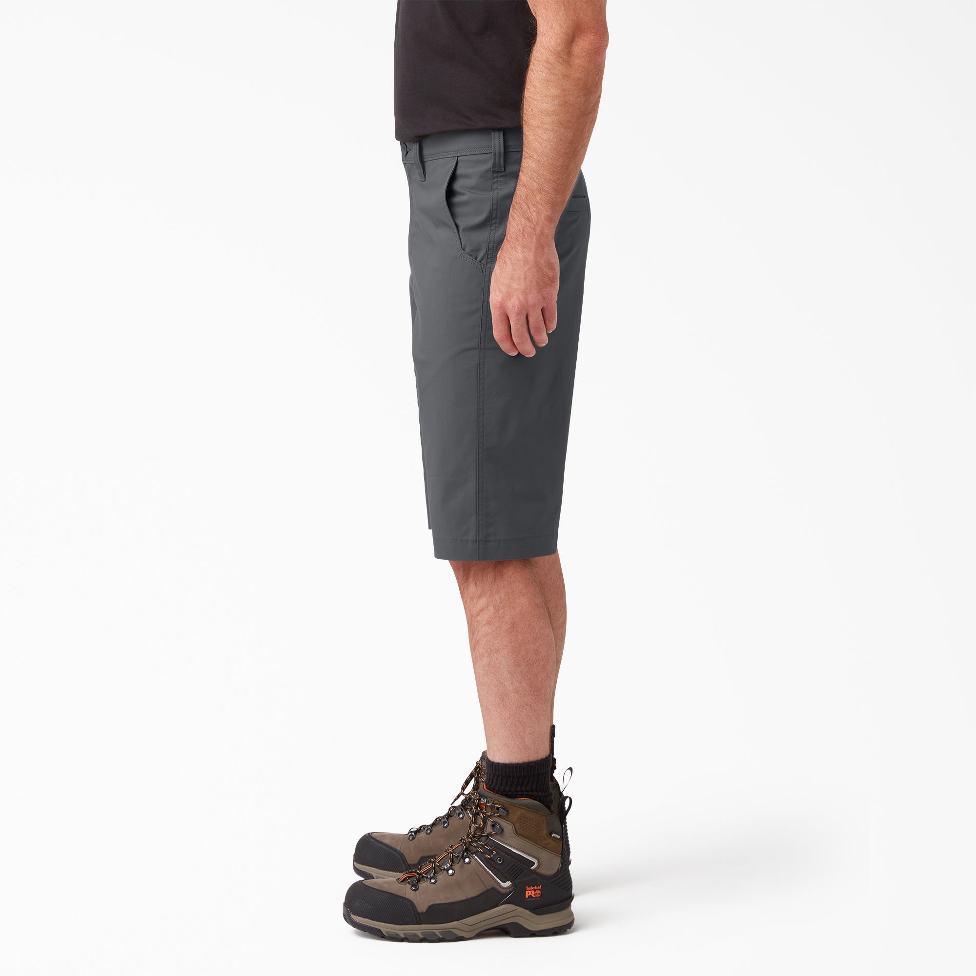 FLEX Cooling Regular Fit Utility Shorts. 13 - Image 3